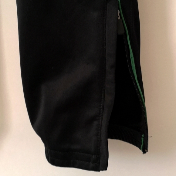 Youth Kappa Tracksuit, Green and Black in Like-new* Condition, Size 14 / 164cm - Picture 6 of 9